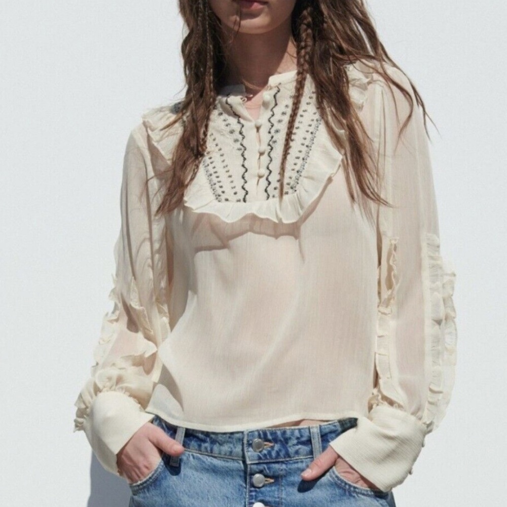 Zara Women Long Sleeves Embroidered Ruffled Blouse in Natural Color Size M